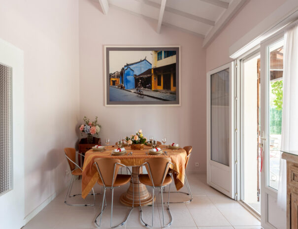 isclawa-les-villas-de-tom-villa-avec-piscine-et-jardin-prive-callian-var-19-salle-a-manger