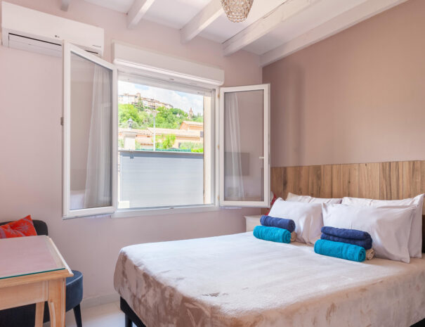 isclawa-les-villas-de-tom-villa-avec-piscine-et-jardin-prive-callian-var-26-chambre