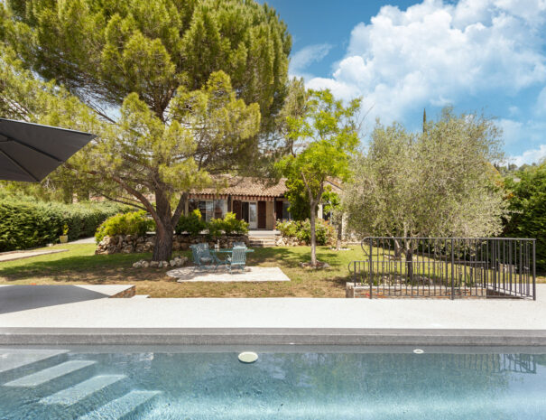 isclawa-les-villas-de-tom-villa-avec-piscine-et-jardin-prive-callian-var-8-piscine