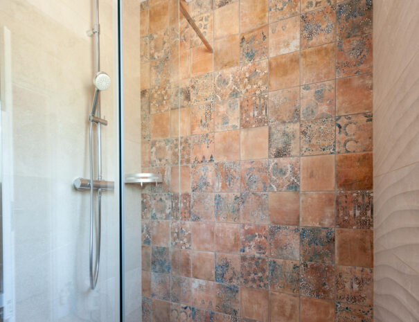 cannelle-les-villas-de-tom-villa-avec-piscine-et-jardin-prive-callian-var-19-salle-de-bain