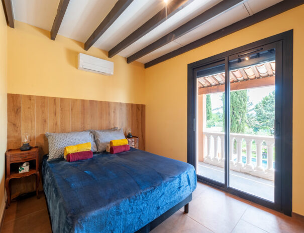 jen-uka-les-villas-de-tom-villa-avec-piscine-et-jardin-prive-callian-var-25-chambre