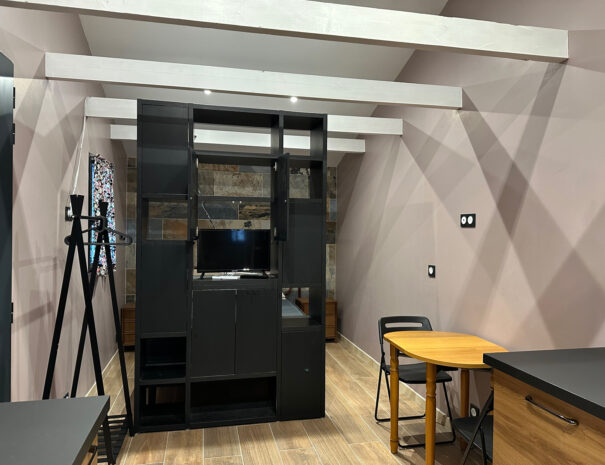 osean-les-villas-de-tom-studio-avec-jardin-prive-callian-var-5-meuble-de-separation